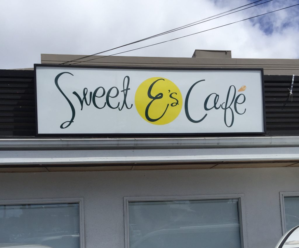 ハワイにあるSweet E's Cafeの外観